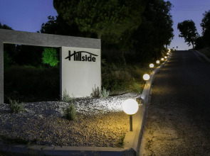 Hillside Studios & Apartments