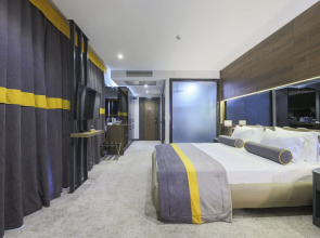 Noax Hotel