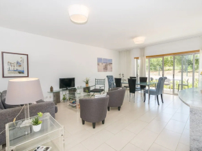 Comfortable and Friendly Apt With Pool, Terrace, Bbq, Aircon in Santa Luzia