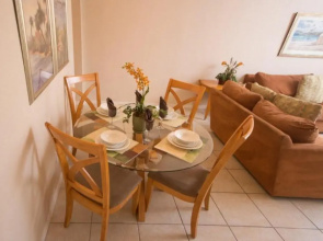 Maria's Regal Palms Resort Townhouse