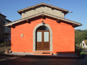 Red House/casa Rossa - Near Civita Di Bagnoregio