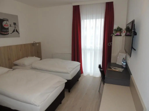 AVIA Motel Bisamberg