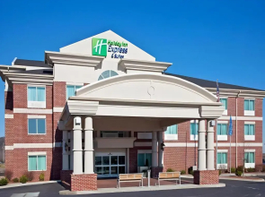 Holiday Inn Express Hotel & Suites Hillview by IHG