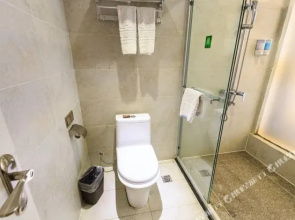 Tiantian Holiday Hotel