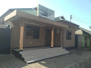 Tengoz Lodge