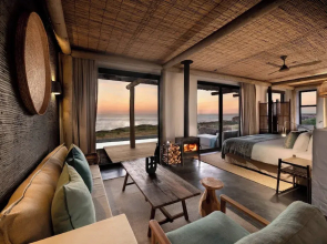 GweGwe Beach Lodge