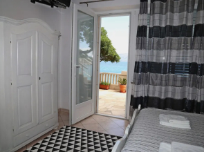 Apartments Nikolina Lumbarda