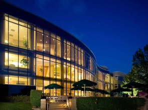 Oak Ridge International Hotel & Conference Center