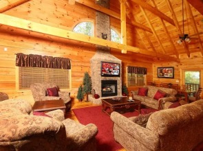 Off The Clock - Four Bedroom Cabin