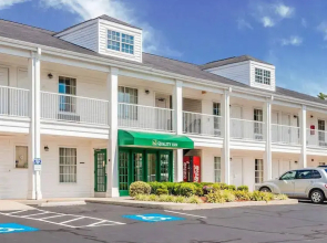 Quality Inn Arab