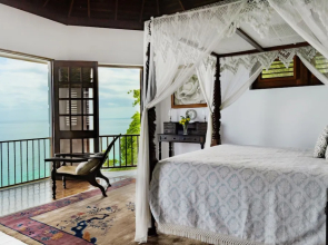 Bluefields Bay Villas