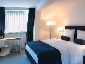 Bayer 89 Vi Vadi Hotel