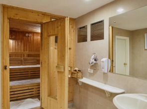 Centre Point Plus Hotel Pratunam