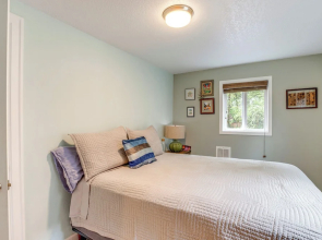 Quaint Tillamook Getaway Near Netarts Bay