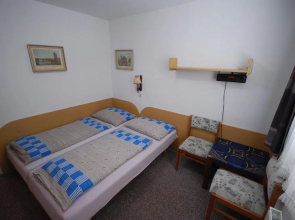 Pension 444