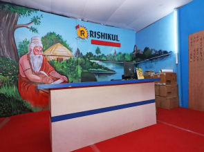 OYO 28028 Rishikul Sangam City