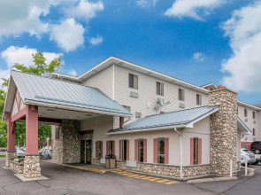 Super 8 by Wyndham Spokane Valley