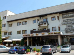 Hotel Tryavna Complex