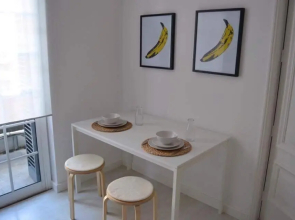 Charming Apartment 101