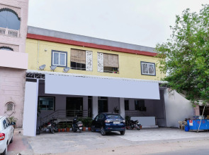 OYO Flagship 30930 Hotel Jaipur Inn