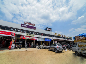 Oyo 18407 Noble Lodge