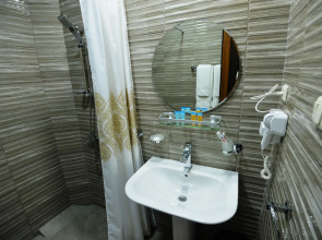 Отель Deluxe Ереван