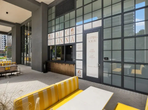 Luxury PH 51st Floor City Views