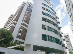 Ótimo Flat Bairro da Jaqueira Recife até 3 pessoas O Coração Verde da Cidade PBO902