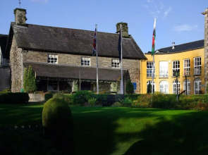 Macdonald Plas Talgarth Resort