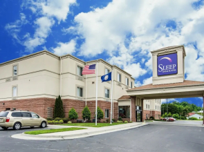 Sleep Inn & Suites