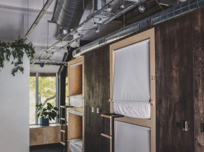 Botanist Hostel