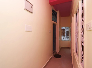 OYO 37116 Hotel Singh Palace