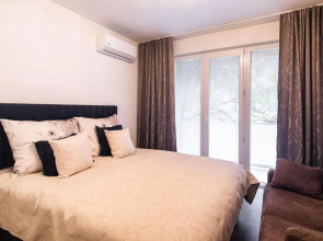 Newly renovated, Full Equipped and Quiet Apartment