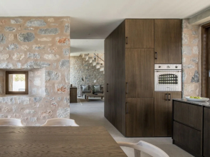 Monolithoi Villas