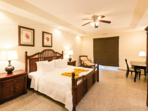 Lawson Rock Seahorse 104