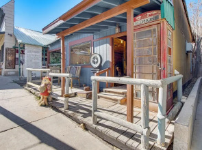 Walk to Main Street! Mtn-view Getaway in Pioche