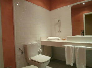 Apartaments Sant Jordi Girona 97
