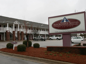Affordable Suites Wilson