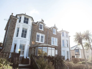 Headland House Luxury B&B