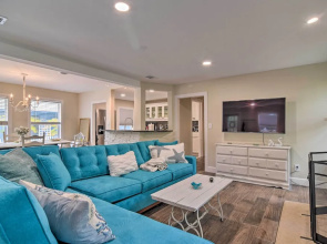 Renovated Ozona Home w/ Views - Steps to Gulf