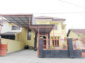 Omahe Simbah Guesthouse