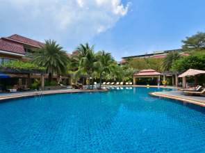 R-Mar Resort and Spa
