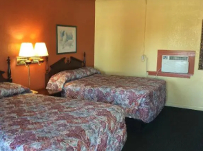 Greenlawn Motel