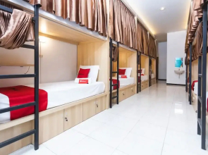 Reddoorz Hostel @ Malang City Center