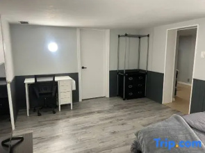 Prime Location Studio with Separate amenities