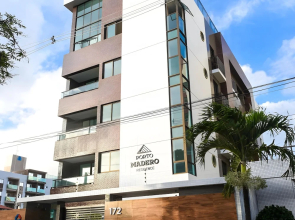 Apto a 300m da Praia de Intermares