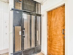 Apartment With Balcony Near Gare Montparnasse