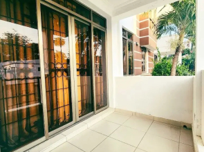 Lux Suites Sebuleni Apartments Nyali
