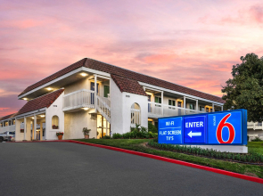 Studio 6 Suites Carpinteria, CA–Santa Barbara - South