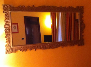 Hotel Caffè Verdi - 24 hours Reception